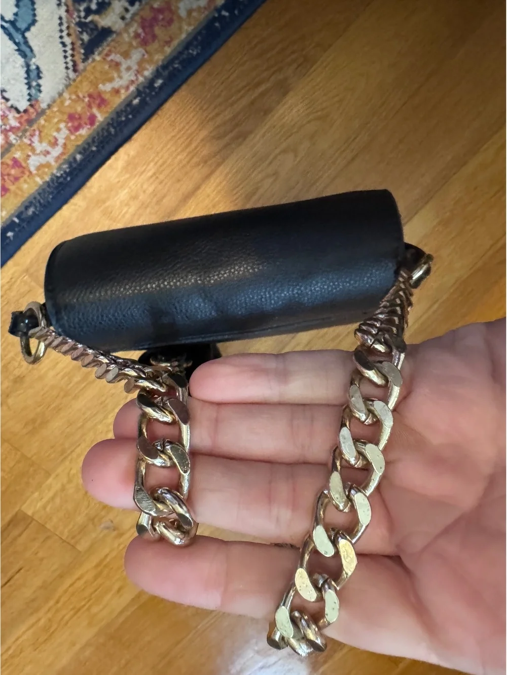 BCBG large crossbody - great condition